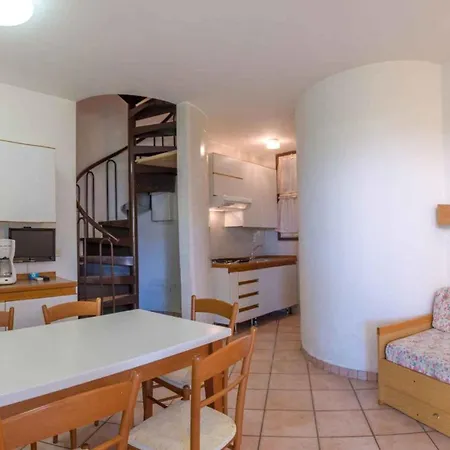 With Pool In 45685 Apartamento Bibione
